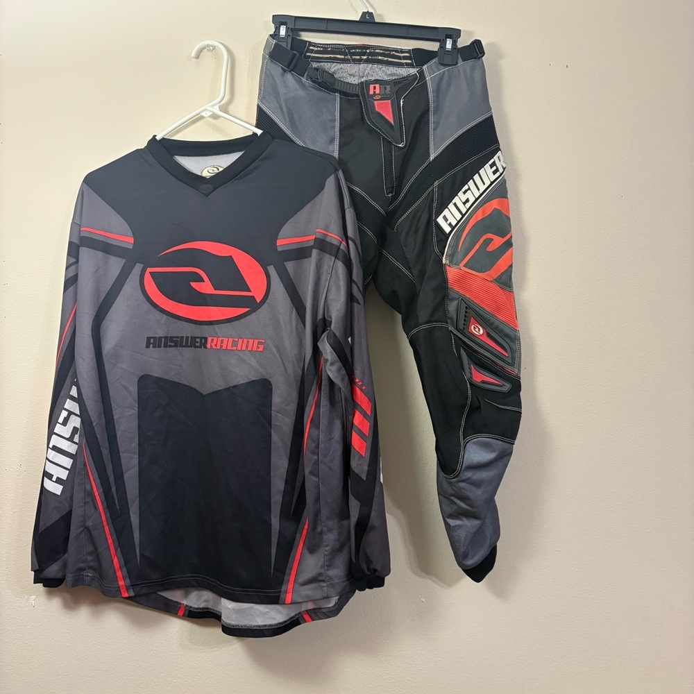 Answer Racing shirt medium & protective Racing pants 28 black orange red ion cl
